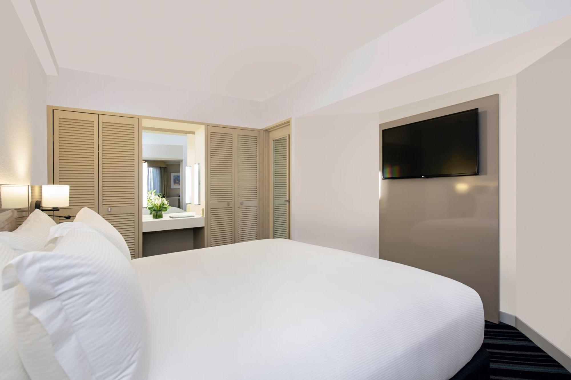 Hotel Doubletree By Hilton Esplanade Darwin Exterior foto