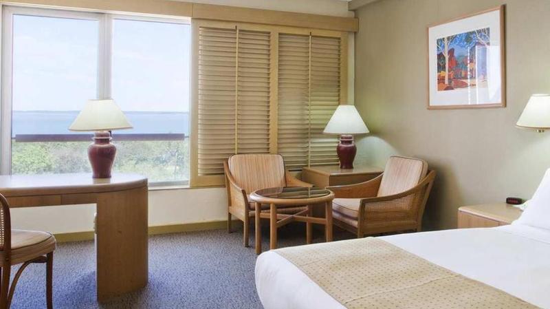 Hotel Doubletree By Hilton Esplanade Darwin Exterior foto