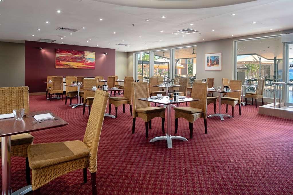 Hotel Doubletree By Hilton Esplanade Darwin Restaurant foto